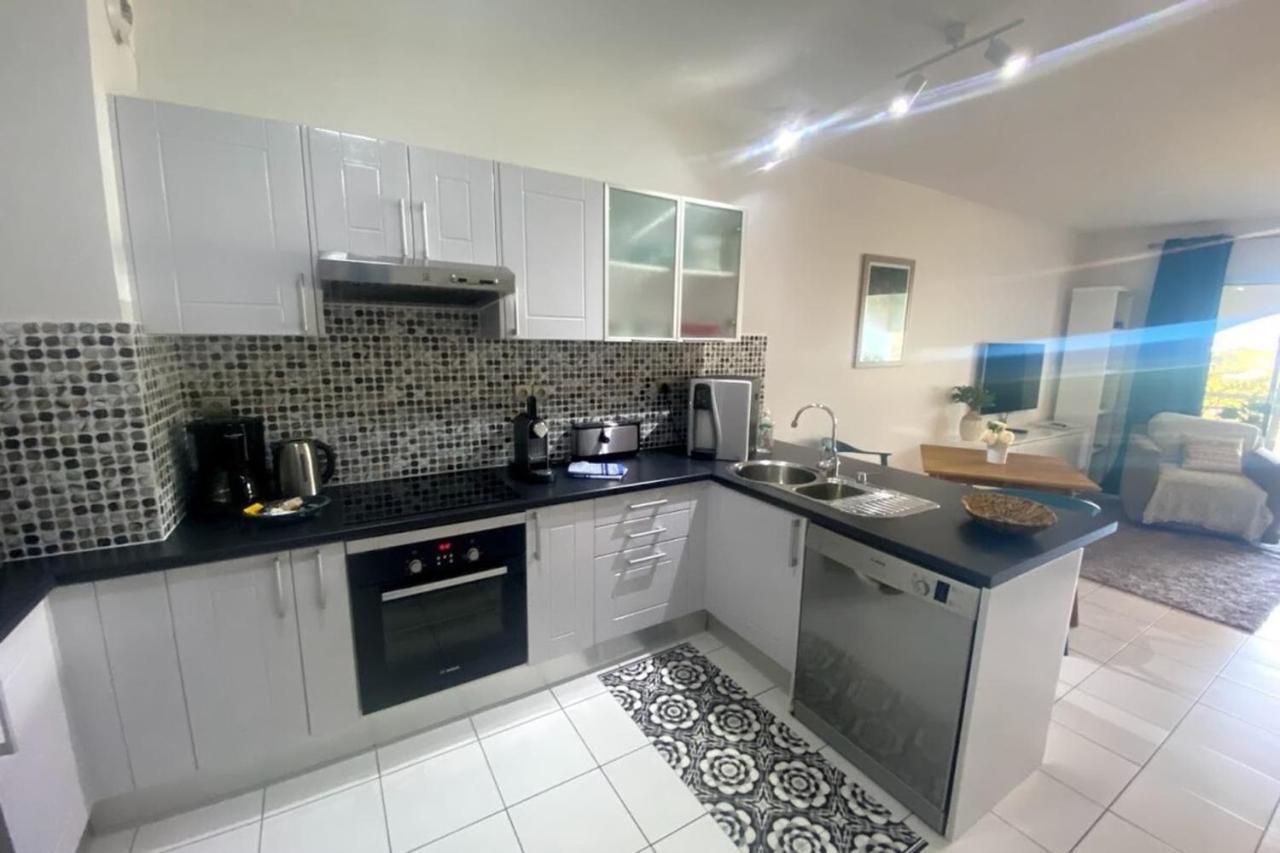 Grand Studio Les Horizons Papeete Papeete  Luaran gambar
